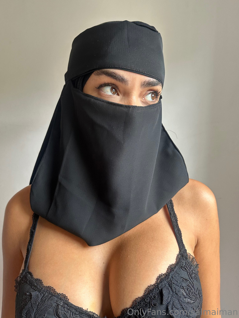 Salmaiman – Muslim Hijabi Leak – OnlyFans Hotness ?